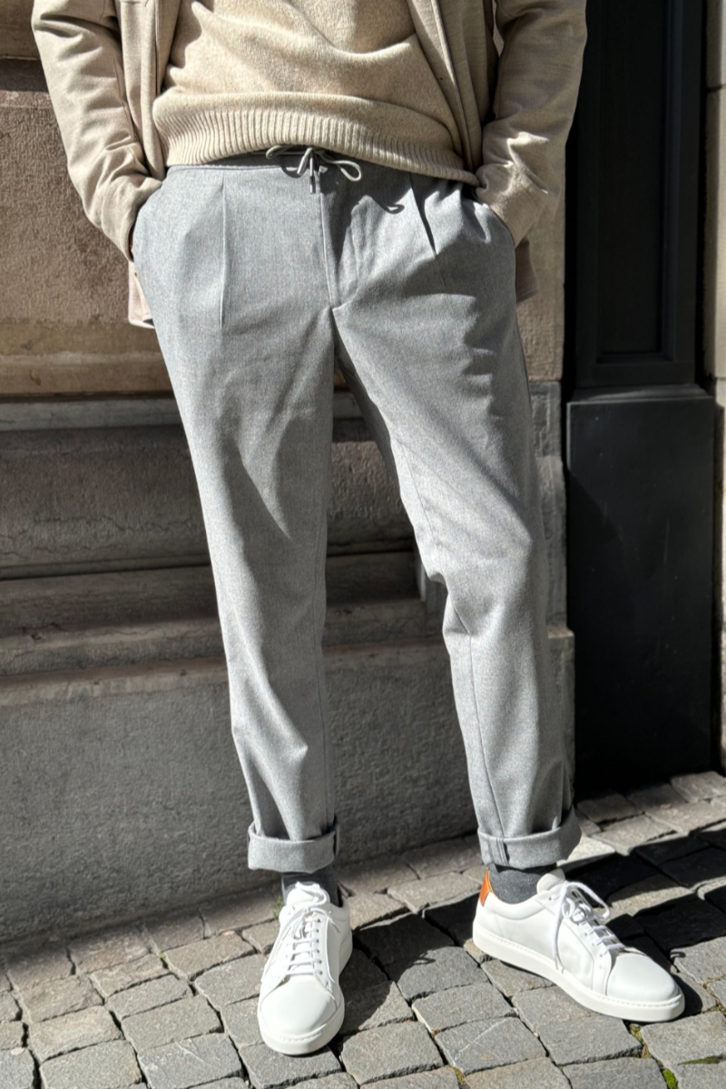 Jogger pants with white shoes on sale