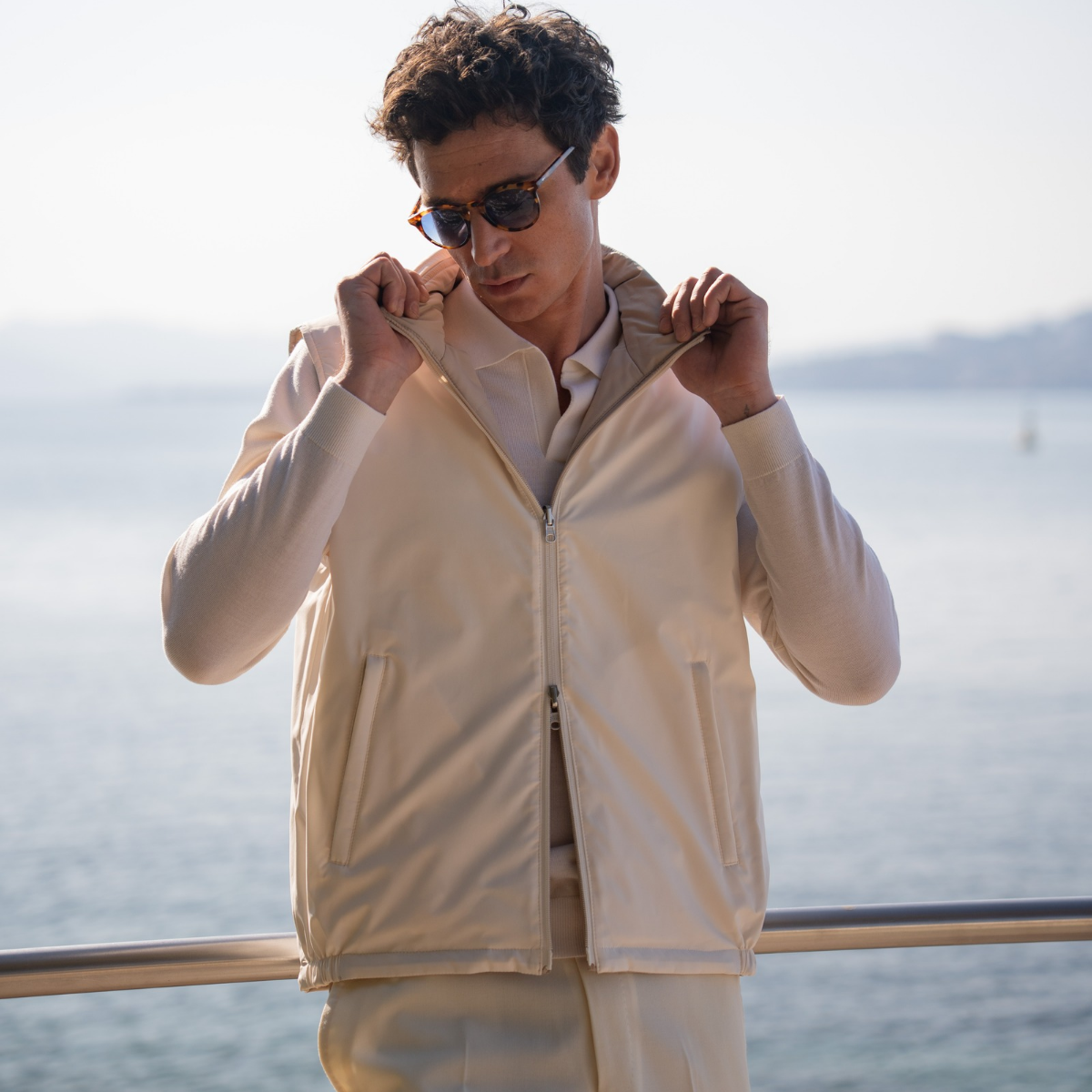 Voyager Sleeveless Jacket - Navy - ALEXANDER SACHS