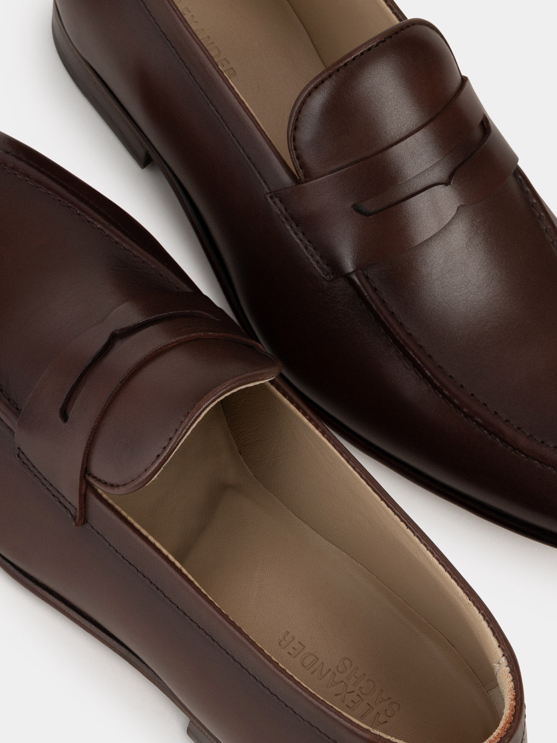 Timeless Loafers - Brown
