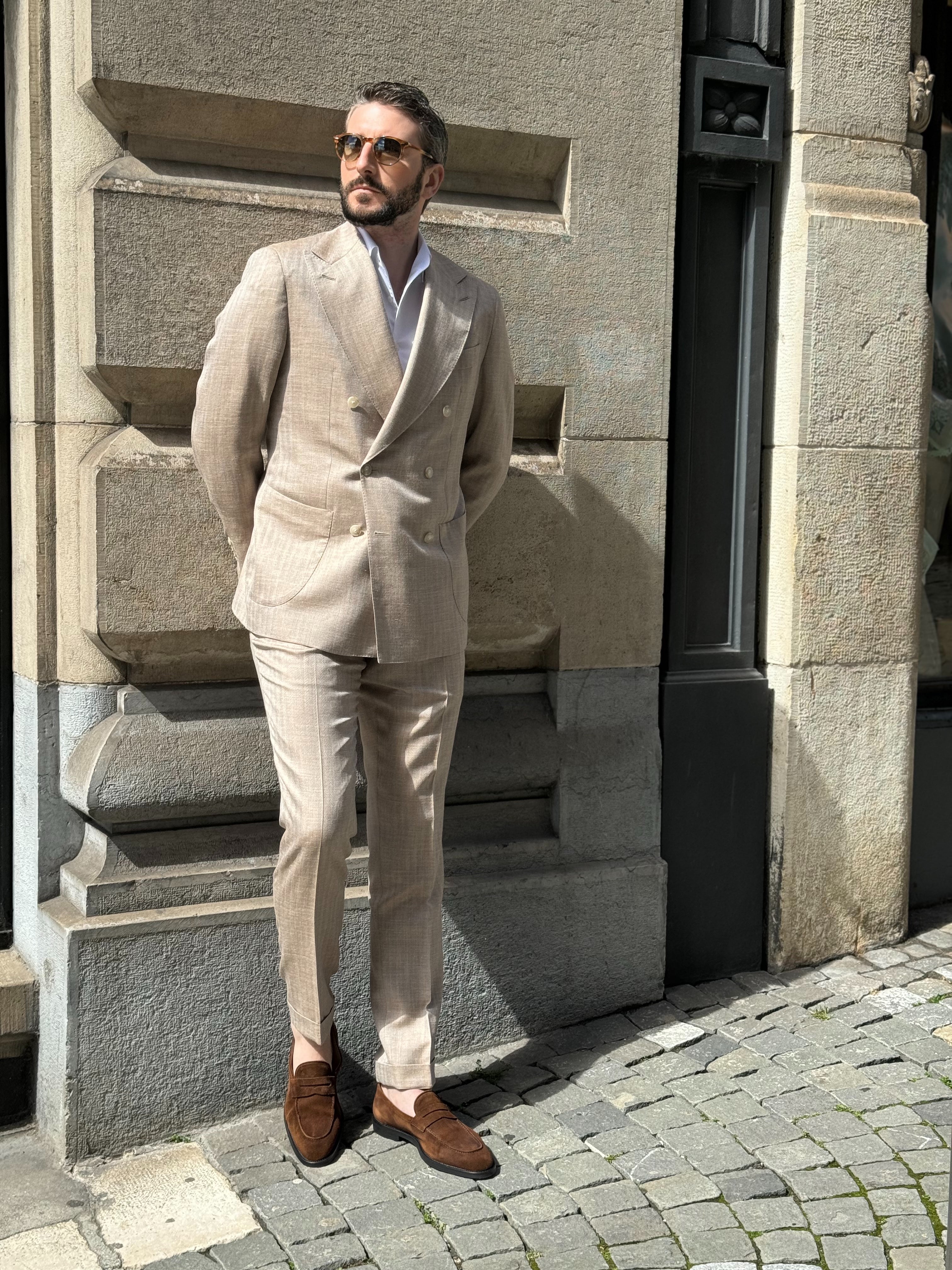 D.B Suit Herringbone - Beige